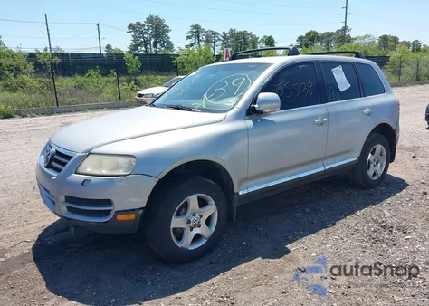 2004 Volkswagen Touareg V6 z USA, uszkodzony, nr VIN WVGBC67L74D017200